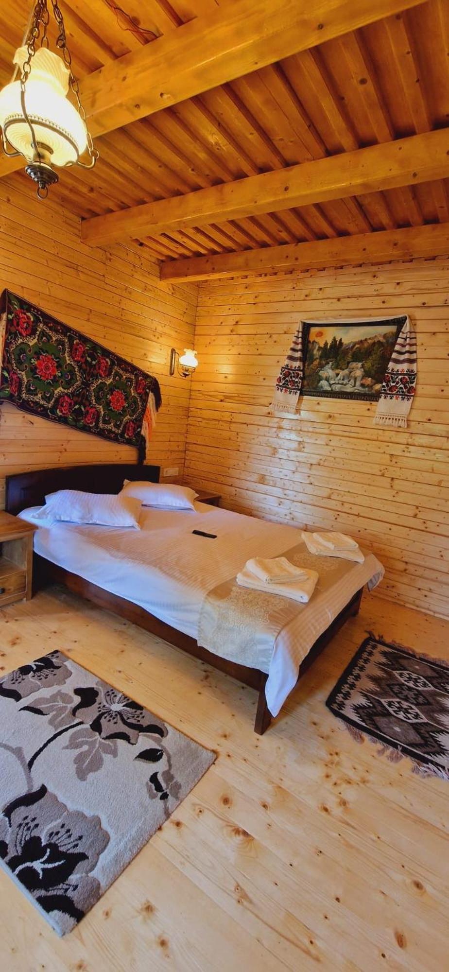 Pensiunea Malinul Bîrsana Quarto foto